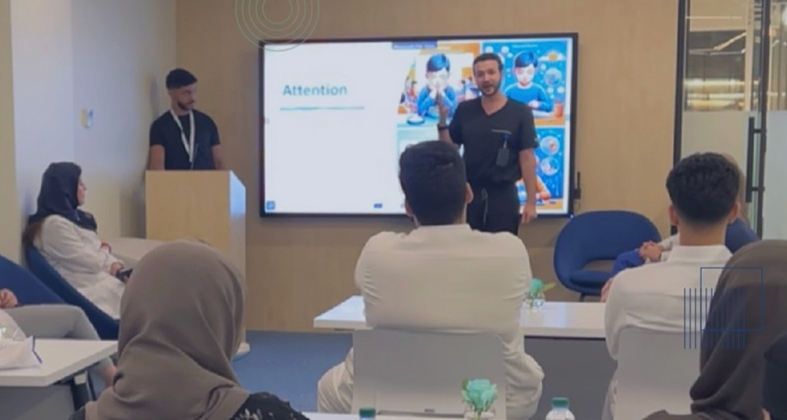 استضافة طلاب وطالبات نادي العلاج الوظيفي من جامعة الملك سعود ضمن برنامج تدريبي متخصص